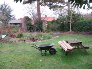 Garden ringing site. Dave Leech